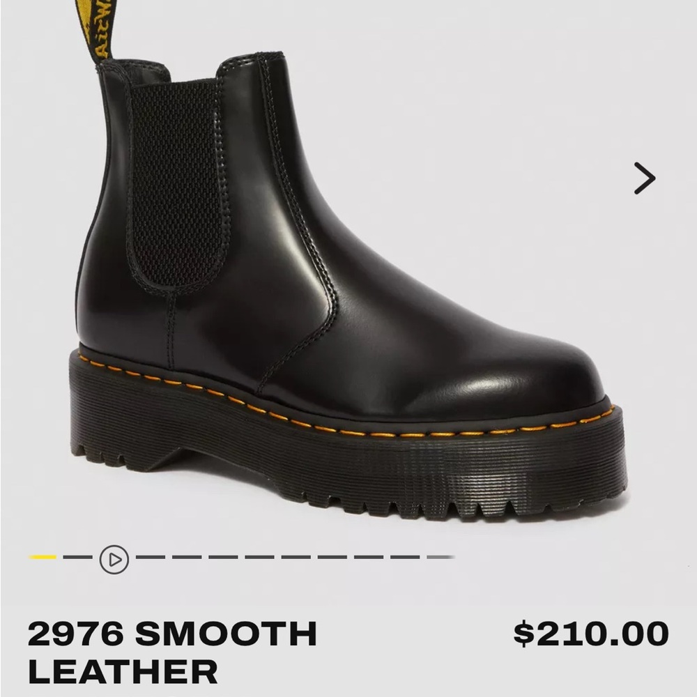Platform Dr. Martens Chelsea Boots